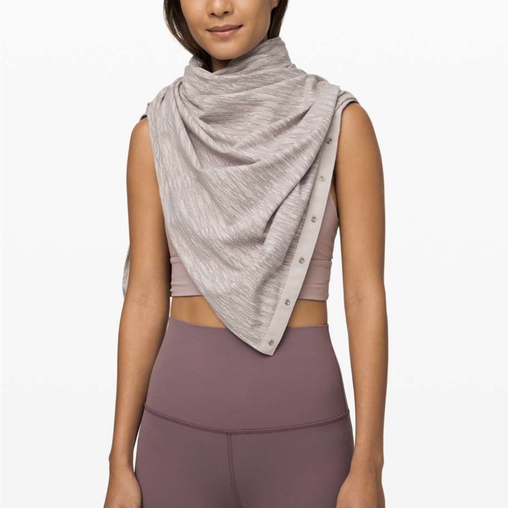 lululemon vinyasa Scarf